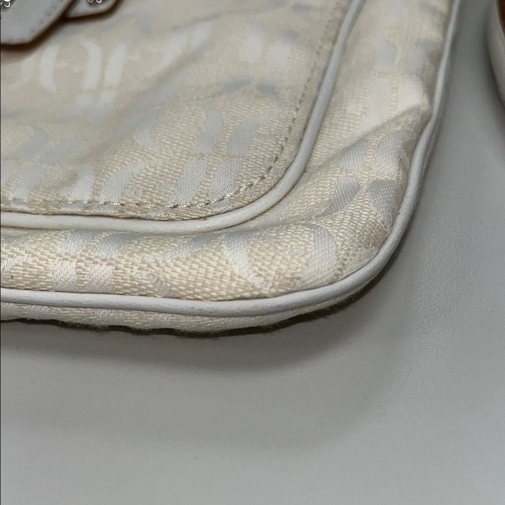 Fossil Cream/Tan Crossbody Bag with Front Buckle - Picture 3 of 13